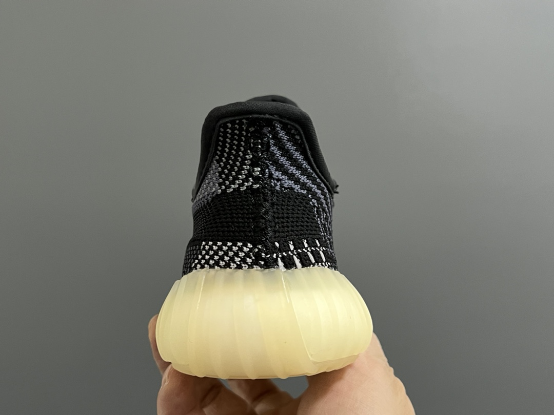 图片[7]-专G版椰子350V2真爆鞋带扣儿童一脚蹬运动鞋 尺码：24-35码 专柜版来咯🔥 真爆米花系列脚感超级棒👍🏻 软弹效果一绝❗️ 针织鞋面，透气舒适好打理✔️ 鞋带扣设计，对于小宝来说可太友好啦✌🏻 一脚蹬款式设计，穿脱自如✅-选品中心