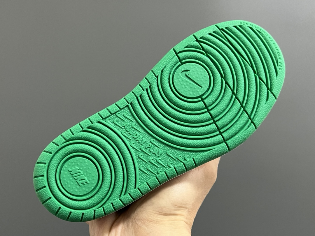 图片[5]-NK 空一号工装低帮魔术贴儿童板鞋小白鞋 尺码：22-37.5码 经典百搭板鞋小白鞋，学生时代必备❤️ 低帮魔术贴设计，穿脱方便✔️ 橡胶大底，耐磨防滑👍🏻-选品中心