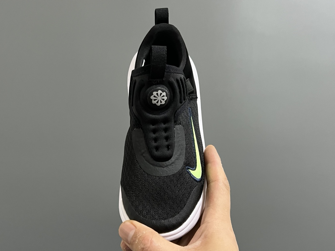 图片[8]-NK 春夏新款E赤足系列一脚蹬轻便缓震儿童运动鞋 尺码：24-37码 E赤足系列，升级网面透气舒适☁️ 升级橡胶耐磨防滑大底，脚感更舒适✔️ 松紧带一脚蹬设计，穿脱快人一步✌🏻 精致刺绣LOGO，简约时髦又洋气✨-选品中心