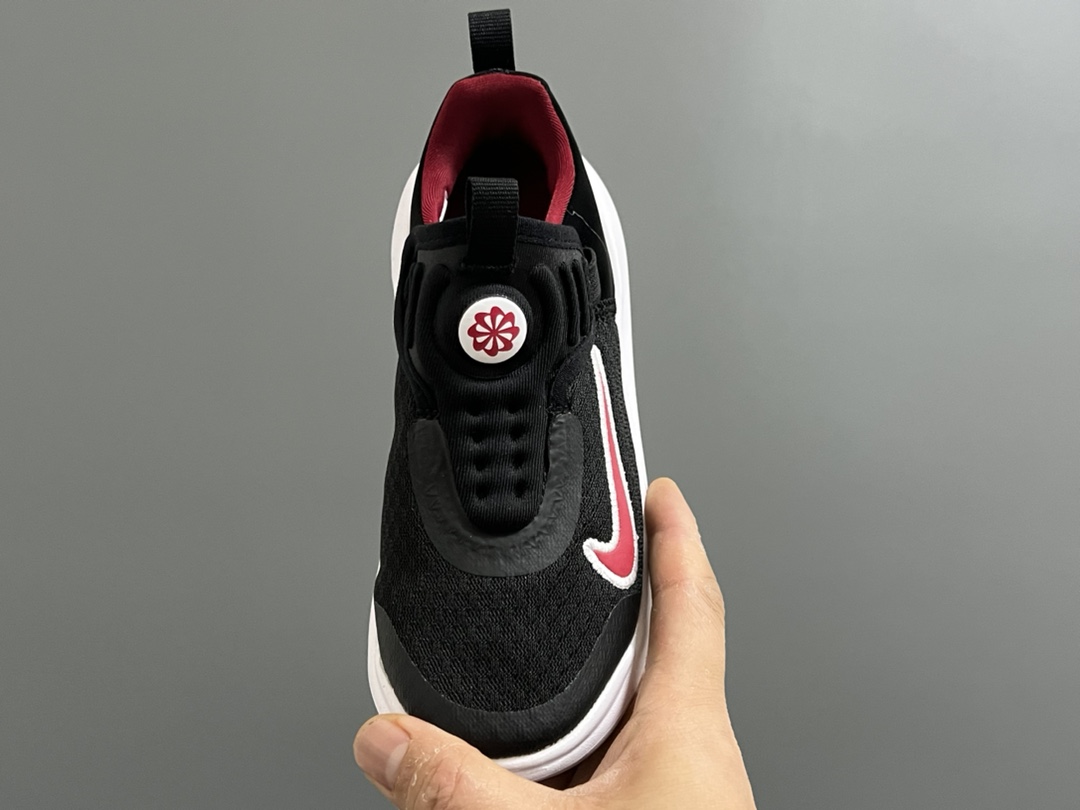 图片[8]-NK 春夏新款E赤足系列一脚蹬轻便缓震儿童运动鞋 尺码：24-37码 E赤足系列，升级网面透气舒适☁️ 升级橡胶耐磨防滑大底，脚感更舒适✔️ 松紧带一脚蹬设计，穿脱快人一步✌🏻 精致刺绣LOGO，简约时髦又洋气✨-选品中心