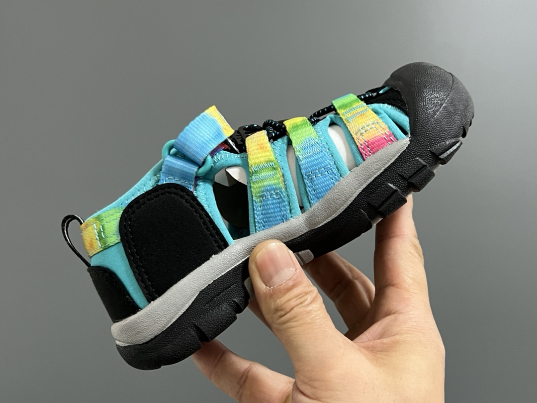 图片[6]-海外版 Keen 科恩溯溪两穿儿童凉鞋 尺码：26-37码 海外代购版👍🏻 这鞋型太好看啦😍丑萌丑萌感✨ 魔术贴➕松紧带设计，方便调节✔️ 溯溪两穿橡胶耐磨大底，抓地力超强✌🏻 今年必备单品🛒-选品中心