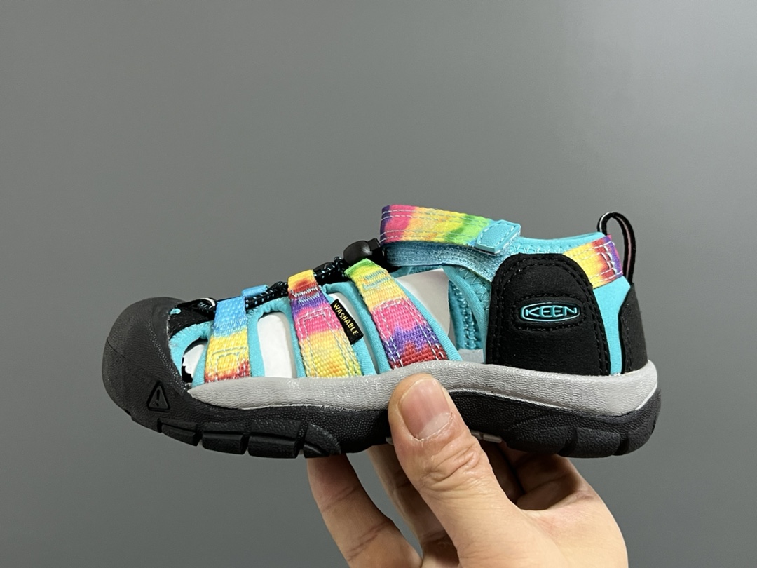 图片[4]-海外版 Keen 科恩溯溪两穿儿童凉鞋 尺码：26-37码 海外代购版👍🏻 这鞋型太好看啦😍丑萌丑萌感✨ 魔术贴➕松紧带设计，方便调节✔️ 溯溪两穿橡胶耐磨大底，抓地力超强✌🏻 今年必备单品🛒-选品中心