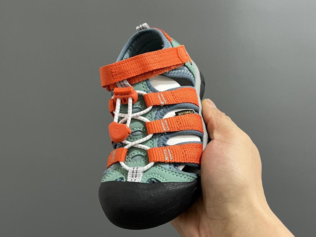 图片[5]-活动海外版 Keen 科恩溯溪两穿儿童凉鞋 尺码：26-37码 海外代购版👍🏻 这鞋型太好看啦😍丑萌丑萌感✨ 魔术贴➕松紧带设计，方便调节✔️ 溯溪两穿橡胶耐磨大底，抓地力超强✌🏻 今年必备单品🛒-选品中心