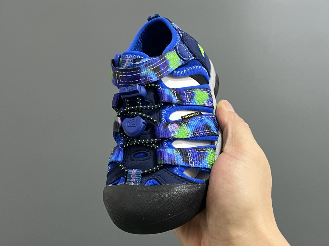 图片[7]-活动海外版 Keen 科恩溯溪两穿儿童凉鞋 尺码：26-37码 海外代购版👍🏻 这鞋型太好看啦😍丑萌丑萌感✨ 魔术贴➕松紧带设计，方便调节✔️ 溯溪两穿橡胶耐磨大底，抓地力超强✌🏻 今年必备单品🛒-选品中心