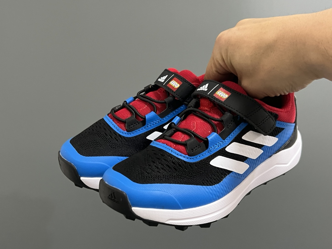 图片[2]-A家乐高联名户外轻便魔术贴儿童运动鞋 尺码：26-37码 柜子同步新款🆕 超赞的乐高联名系✔️ 高密度针织鞋面，质感超软超舒服☁️ 抓地力超强的橡胶大底，脚感不言而喻✌🏻-选品中心