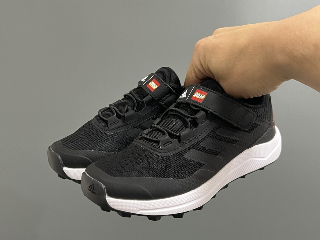 图片[2]-A家乐高联名户外轻便魔术贴儿童运动鞋 尺码：26-37码 柜子同步新款🆕 超赞的乐高联名系✔️ 高密度针织鞋面，质感超软超舒服☁️ 抓地力超强的橡胶大底，脚感不言而喻✌🏻-选品中心