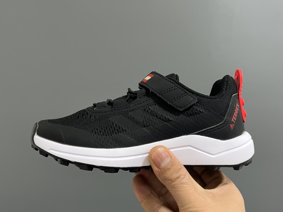 图片[4]-A家乐高联名户外轻便魔术贴儿童运动鞋 尺码：26-37码 柜子同步新款🆕 超赞的乐高联名系✔️ 高密度针织鞋面，质感超软超舒服☁️ 抓地力超强的橡胶大底，脚感不言而喻✌🏻-选品中心