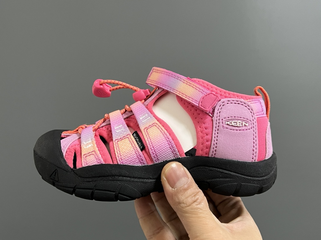 图片[4]-KEEN科恩户外儿童涉水溯溪凉鞋24–37码 户外大佬—KEEN科恩潮牌⛺️优质尼龙材料镂空拼接，透气又舒适☁️橡胶耐磨防滑包头大底✅-选品中心