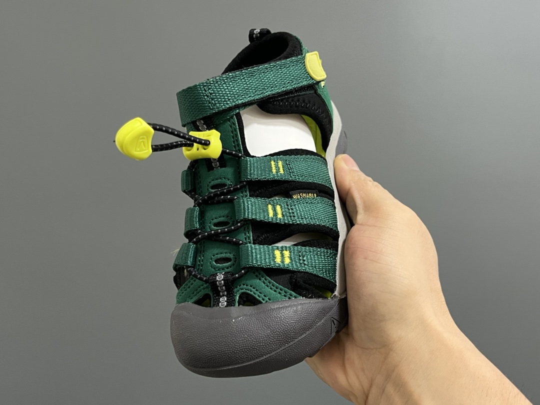 图片[3]-KEEN科恩户外儿童涉水溯溪凉鞋24–37码 户外大佬—KEEN科恩潮牌⛺️优质尼龙材料镂空拼接，透气又舒适☁️橡胶耐磨防滑包头大底✅-选品中心