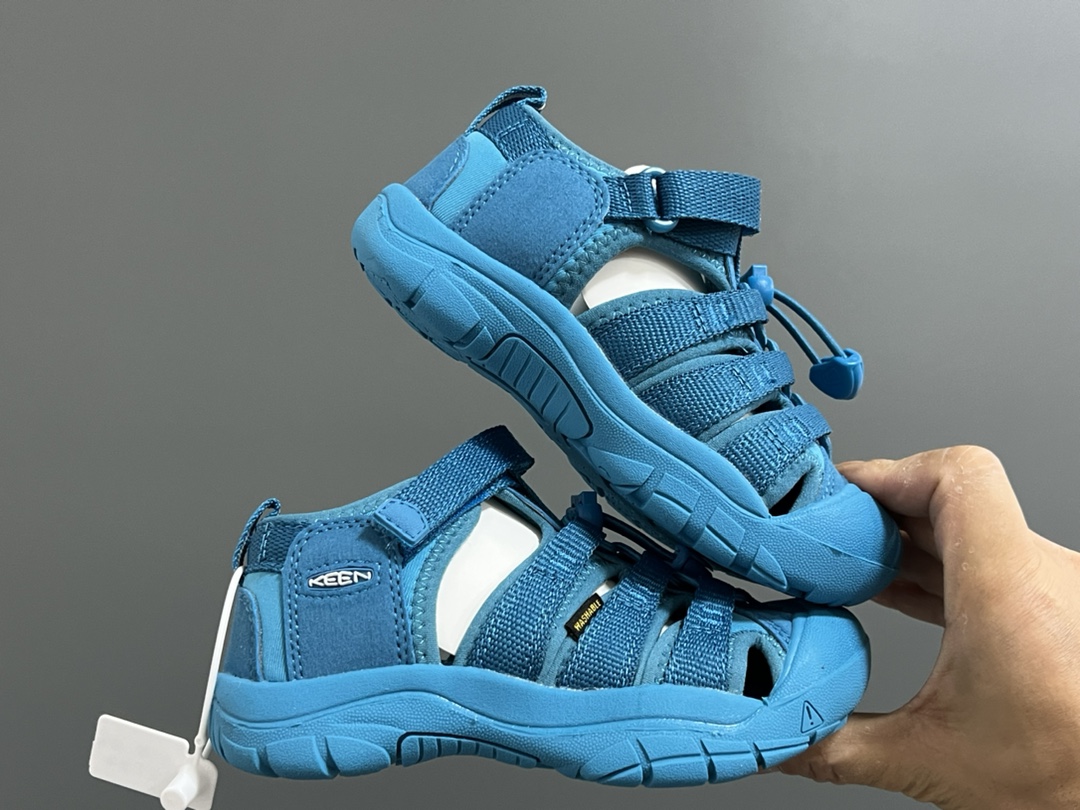 图片[9]-KEEN科恩户外儿童涉水溯溪凉鞋24–37码 户外大佬—KEEN科恩潮牌⛺️优质尼龙材料镂空拼接，透气又舒适☁️橡胶耐磨防滑包头大底✅-选品中心