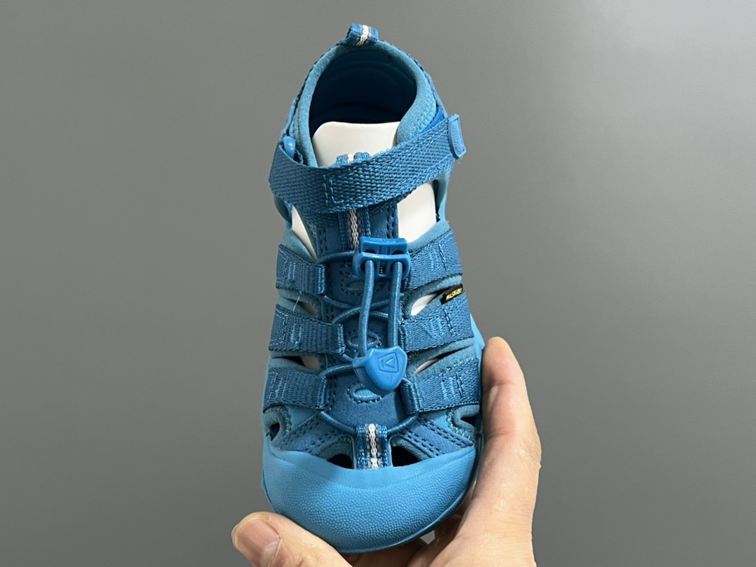 图片[8]-KEEN科恩户外儿童涉水溯溪凉鞋24–37码 户外大佬—KEEN科恩潮牌⛺️优质尼龙材料镂空拼接，透气又舒适☁️橡胶耐磨防滑包头大底✅-选品中心