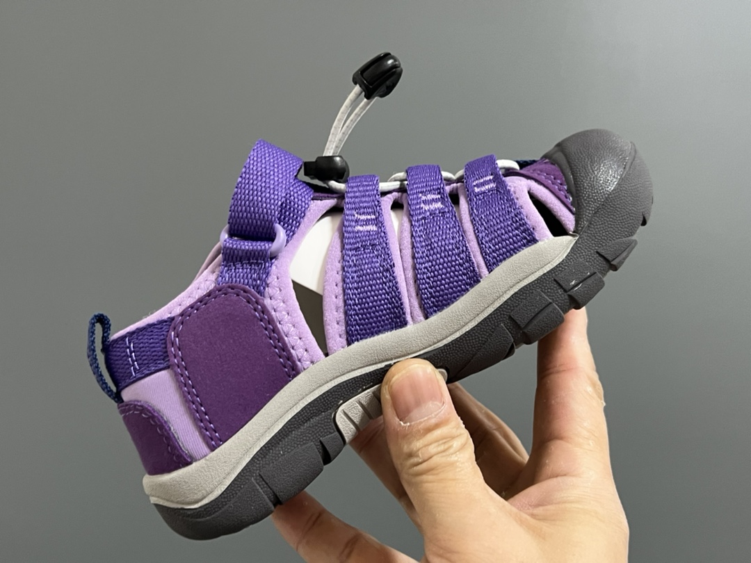 图片[6]-KEEN科恩户外儿童涉水溯溪凉鞋24–37码 户外大佬—KEEN科恩潮牌⛺️优质尼龙材料镂空拼接，透气又舒适☁️橡胶耐磨防滑包头大底✅-选品中心