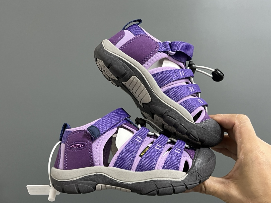 图片[9]-KEEN科恩户外儿童涉水溯溪凉鞋24–37码 户外大佬—KEEN科恩潮牌⛺️优质尼龙材料镂空拼接，透气又舒适☁️橡胶耐磨防滑包头大底✅-选品中心