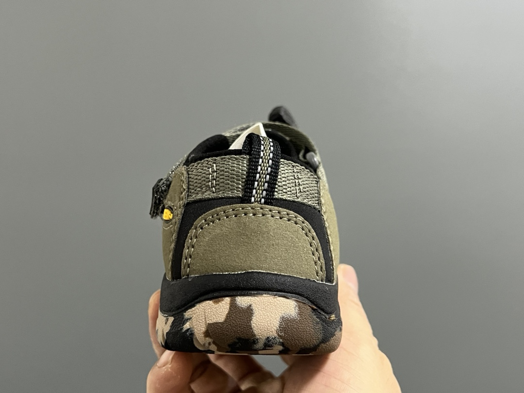 图片[7]-KEEN科恩户外儿童涉水溯溪凉鞋24–37码 户外大佬—KEEN科恩潮牌⛺️优质尼龙材料镂空拼接，透气又舒适☁️橡胶耐磨防滑包头大底✅-选品中心