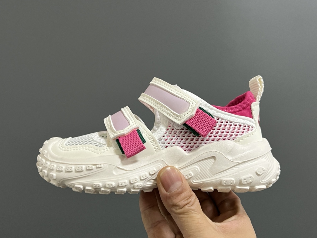 图片[4]-NK 网面镂空魔术贴儿童轮胎凉鞋 尺码：27-35码 包头网面镂空，透气又舒适☁️ 双魔术贴设计，穿脱超方便✌🏻 轮胎🛞大底，脚感超赞👍🏻-选品中心