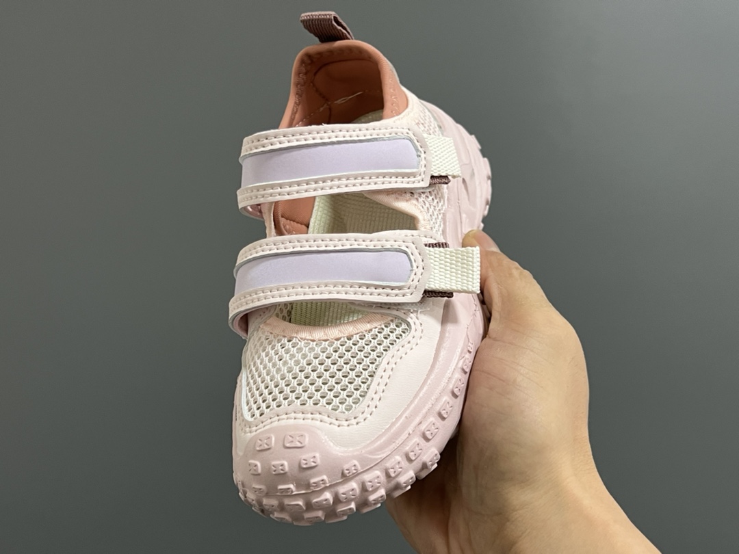 图片[3]-NK 网面镂空魔术贴儿童轮胎凉鞋 尺码：27-35码 包头网面镂空，透气又舒适☁️ 双魔术贴设计，穿脱超方便✌🏻 轮胎🛞大底，脚感超赞👍🏻-选品中心