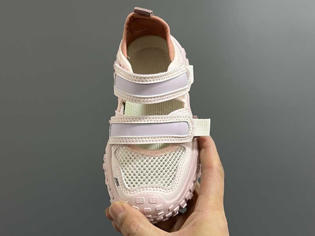 图片[8]-NK 网面镂空魔术贴儿童轮胎凉鞋 尺码：27-35码 包头网面镂空，透气又舒适☁️ 双魔术贴设计，穿脱超方便✌🏻 轮胎🛞大底，脚感超赞👍🏻-选品中心