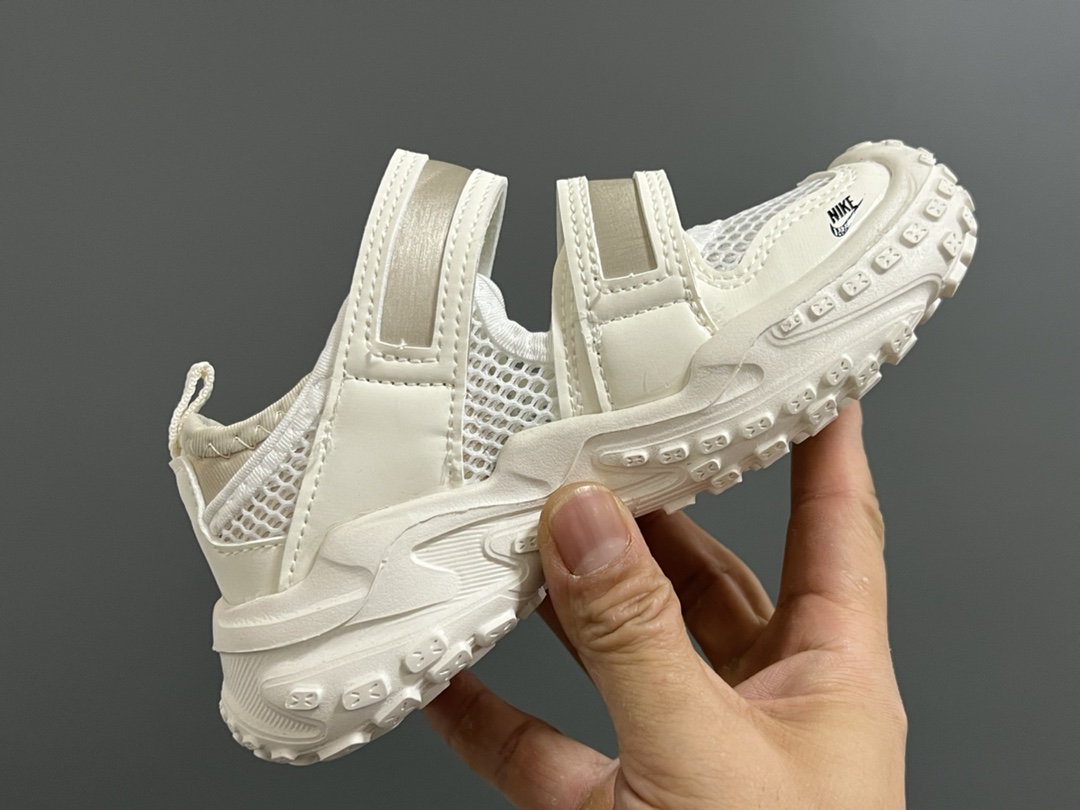 图片[6]-NK 网面镂空魔术贴儿童轮胎凉鞋 尺码：27-35码 包头网面镂空，透气又舒适☁️ 双魔术贴设计，穿脱超方便✌🏻 轮胎🛞大底，脚感超赞👍🏻-选品中心