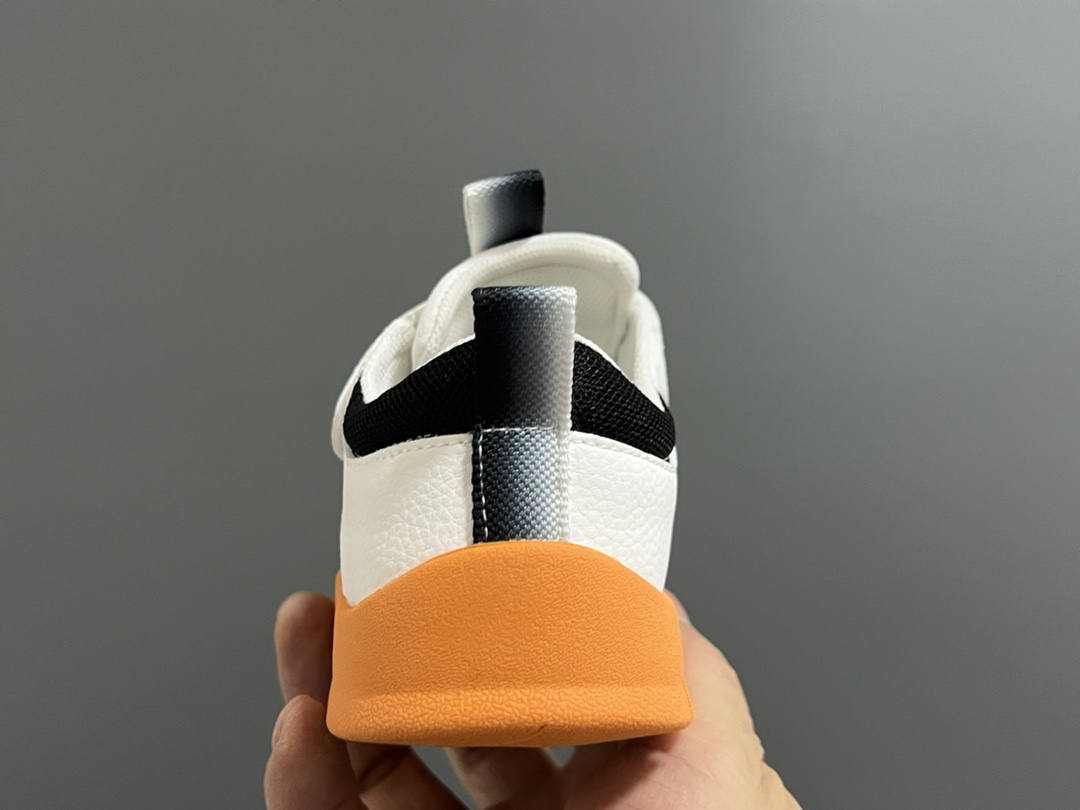 图片[7]-福利 A家新款皮面镂空魔术贴儿童凉鞋 尺码：26-35码 优质皮料拼接✔️ 镂空设计，透气舒适☁️ 魔术贴设计，穿脱方便✌🏻 耐磨防滑大底，脚感超赞👍🏻-选品中心