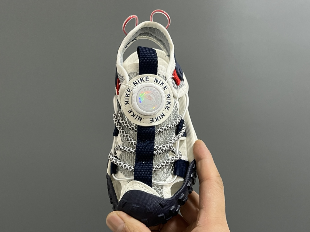 图片[8]-NK轮胎锁扣镂空儿童凉鞋 尺码：27-37码 火爆的轮胎🛞凉鞋🆕 精致锁扣设计，穿脱超级方便✌🏻 镂空网面拼接，透气又舒适☁️ 轮胎🛞底耐磨防滑，满足日常需求✔️-选品中心