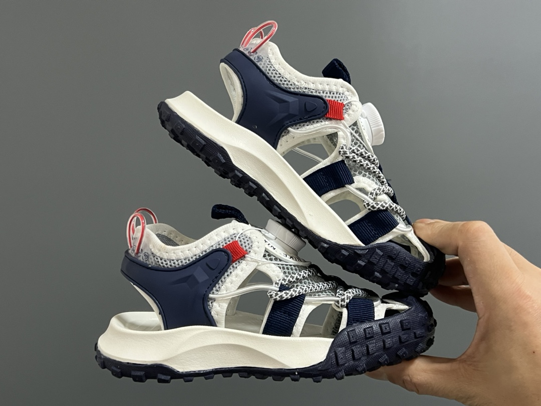 图片[9]-NK轮胎锁扣镂空儿童凉鞋 尺码：27-37码 火爆的轮胎🛞凉鞋🆕 精致锁扣设计，穿脱超级方便✌🏻 镂空网面拼接，透气又舒适☁️ 轮胎🛞底耐磨防滑，满足日常需求✔️-选品中心