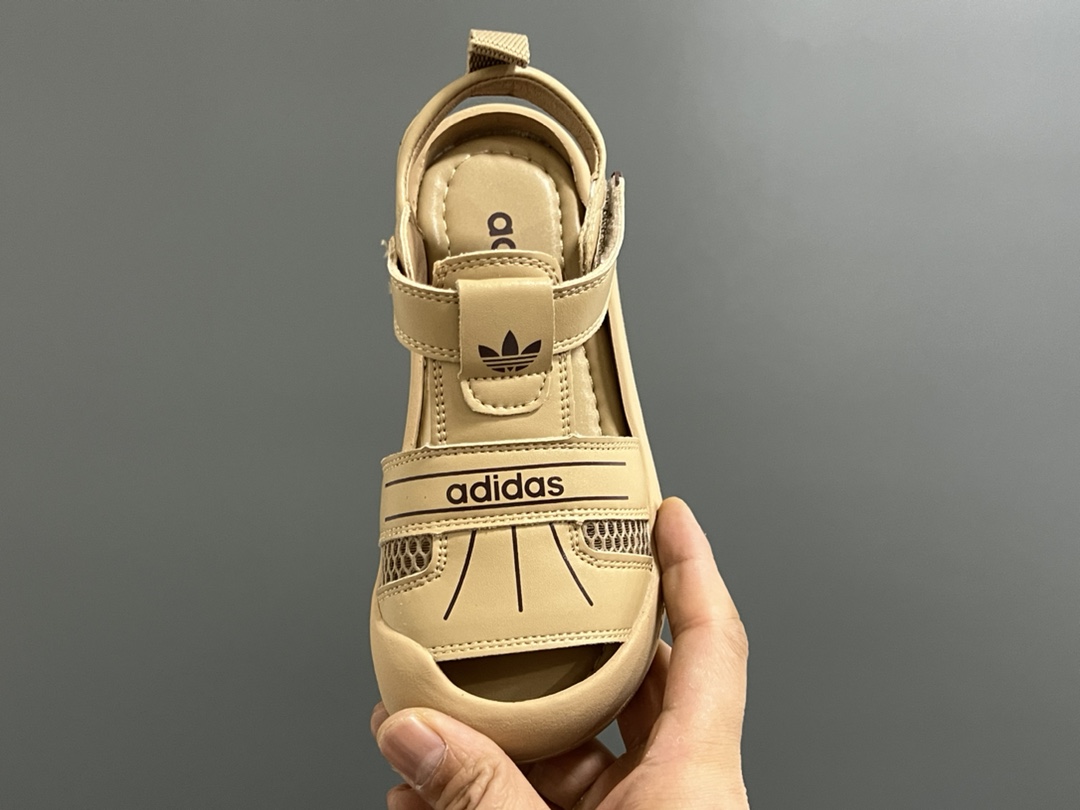 图片[8]-价格下调⬇️ 代理价 （‼️‼️‼️） A家新款包头镂空魔术贴婴童凉鞋 尺码：23-32码 精致的包头镂空皮面🆕 魔术贴设计、穿脱超方便✌🏻 耐磨防滑大底，脚感超赞👍🏻-选品中心