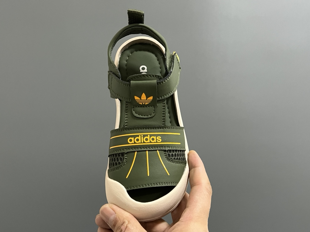 图片[8]-价格下调⬇️ 代理价 （‼️‼️‼️） A家新款包头镂空魔术贴婴童凉鞋 尺码：23-32码 精致的包头镂空皮面🆕 魔术贴设计、穿脱超方便✌🏻 耐磨防滑大底，脚感超赞👍🏻-选品中心