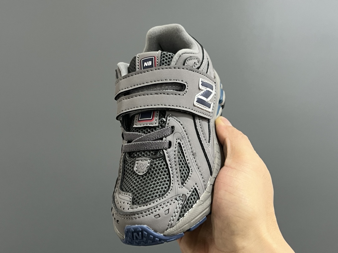 Discounted Overseas Children’s Sneakers in Various Sizes, Easy to Wear, Great Quality - 图片 3