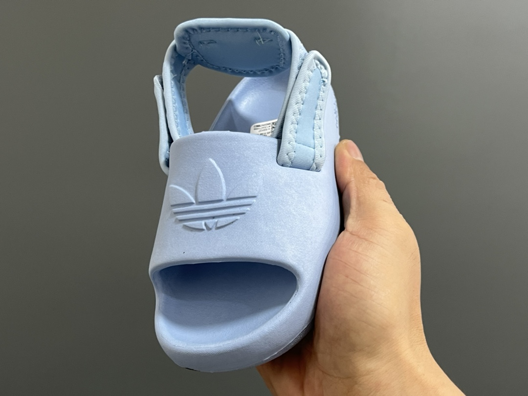图片[3]-活动A家新款两穿魔术贴儿童凉鞋 尺码：22-35码 还没上就爆单啦💥 三葉草愛迪達新款🆕 国内买不到哦✌🏻 可拆卸后跟的款式，两穿真的超实用❤️ 一体成型EVA工艺，清洗超级方便✔️-选品中心