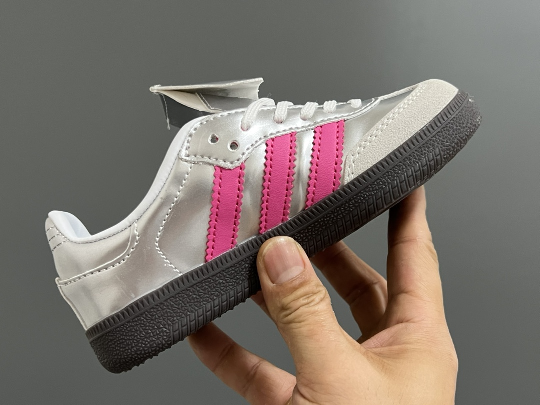 图片[6]-德训联名儿童休闲鞋 尺码：24-37码 爱惨了德训系列🆕 新工厂新工艺新配色👏🏻 优质皮料拼接，质感满满💯 耐磨防滑大底，脚感超赞👍🏻-选品中心