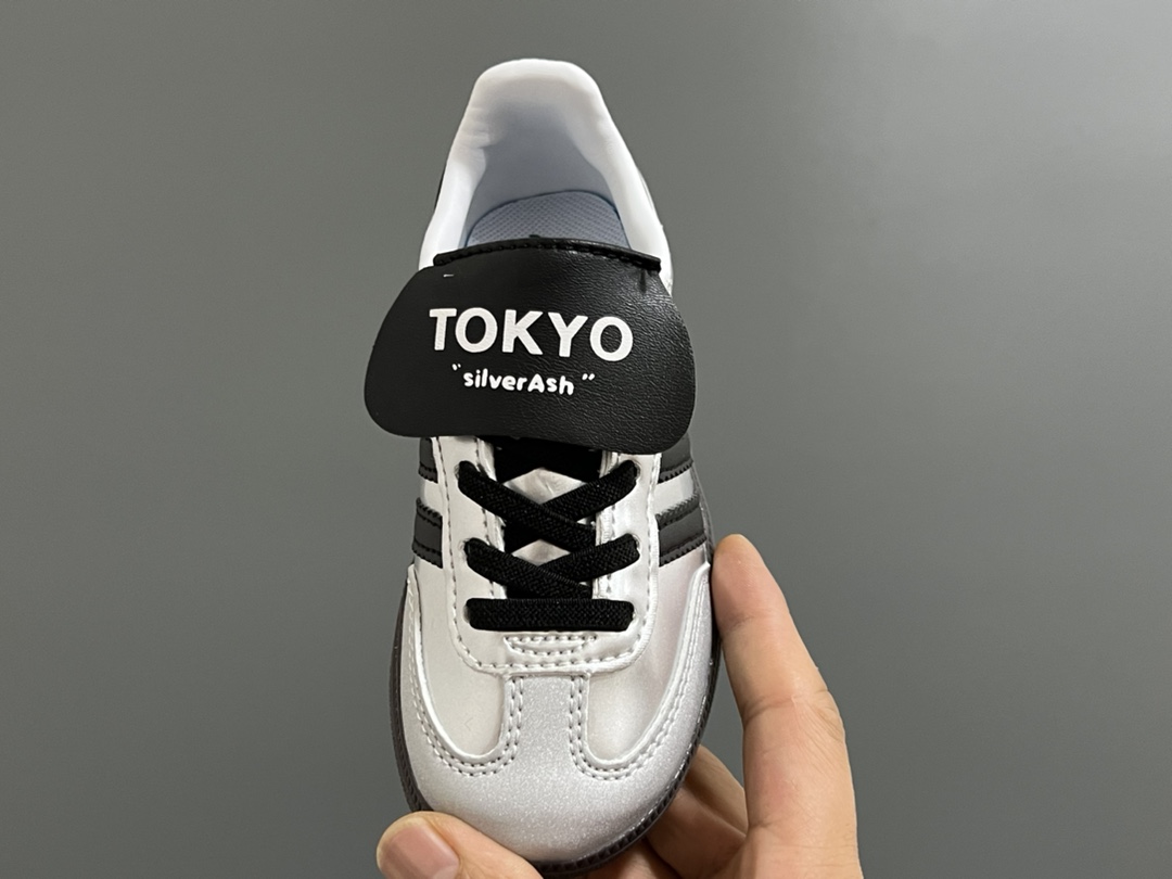 图片[8]-德训联名儿童休闲鞋 尺码：24-37码 爱惨了德训系列🆕 新工厂新工艺新配色👏🏻 优质皮料拼接，质感满满💯 耐磨防滑大底，脚感超赞👍🏻-选品中心