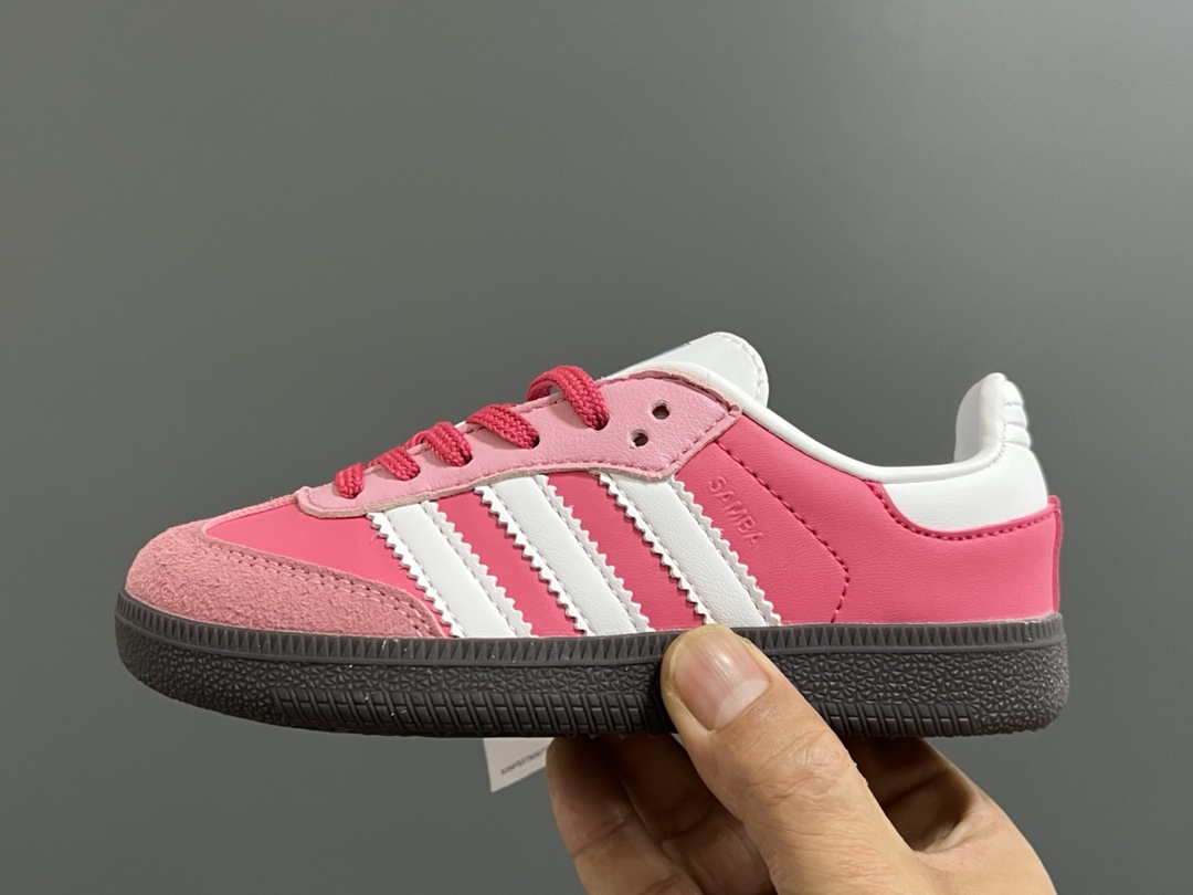 图片[4]-德训联名儿童休闲鞋 尺码：24-37码 爱惨了德训系列🆕 新工厂新工艺新配色👏🏻 优质皮料拼接，质感满满💯 耐磨防滑大底，脚感超赞👍🏻-选品中心