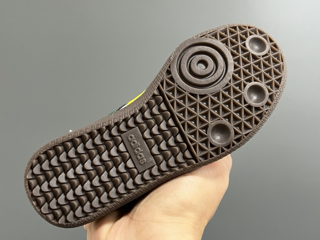 图片[5]-德训联名儿童休闲鞋 尺码：24-37码 爱惨了德训系列🆕 新工厂新工艺新配色👏🏻 优质皮料拼接，质感满满💯 耐磨防滑大底，脚感超赞👍🏻-选品中心