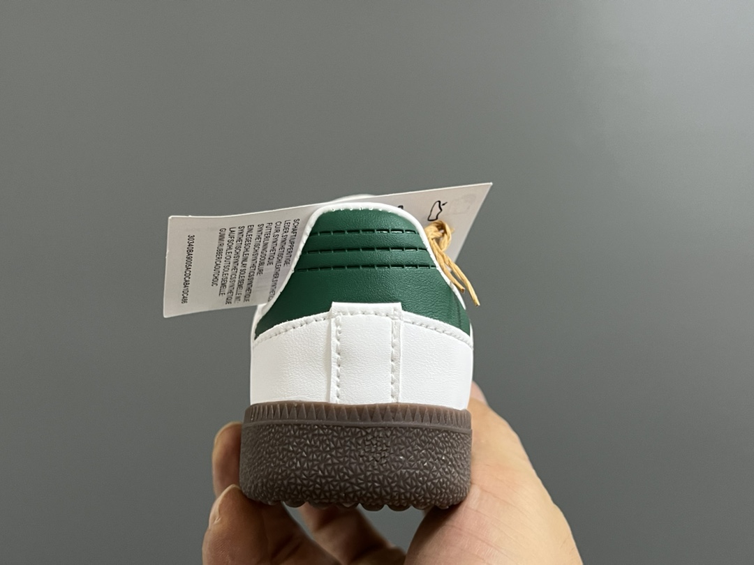 图片[7]-德训联名儿童休闲鞋 尺码：24-37码 爱惨了德训系列🆕 新工厂新工艺新配色👏🏻 优质皮料拼接，质感满满💯 耐磨防滑大底，脚感超赞👍🏻-选品中心