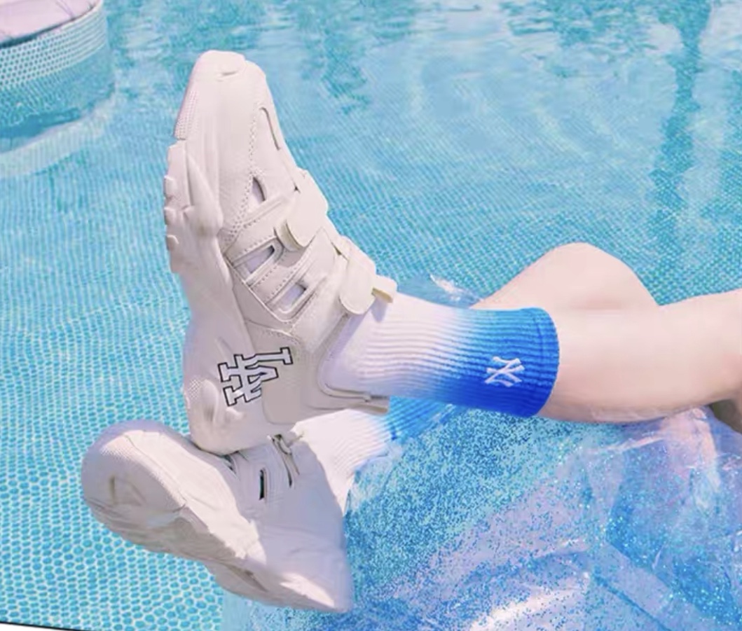 图片[9]-尺码表更新👇🏻ML家新款镂空儿童老爹凉鞋 尺码：27-36码 内长为适合脚长，脚多长选多长 例：脚长17左右选择29.5码比较合适 多花一分钟量好脚长，🉑️节约来回换码的时间和运费哦😘-选品中心