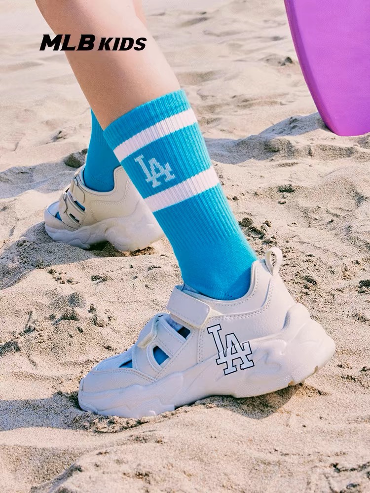 图片[5]-尺码表更新👇🏻ML家新款镂空儿童老爹凉鞋 尺码：27-36码 内长为适合脚长，脚多长选多长 例：脚长17左右选择29.5码比较合适 多花一分钟量好脚长，🉑️节约来回换码的时间和运费哦😘-选品中心