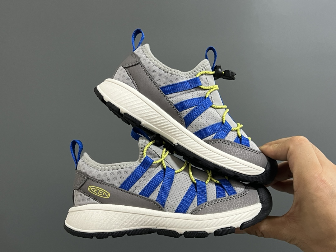 图片[9]-KEEN潮牌新款MOTOZOA超轻户外儿童跑鞋 尺码：23-37码 户外大佬—KEEN系列🆕 高端1：1原版定制，代购一鞋难求🔥. 防踢护鞋头设计，透气性网面拼接☁️ 独家定制耐磨防滑大底，满足户外各种地形和运动需求✌🏻-选品中心