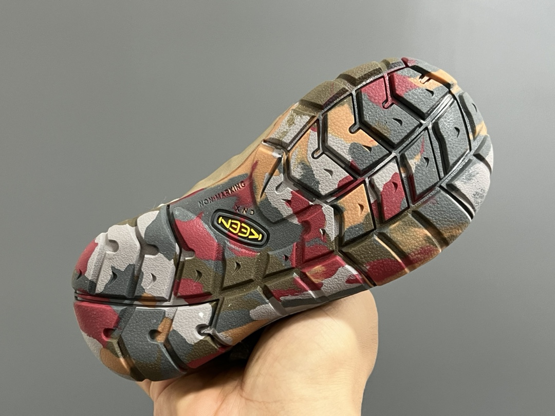 图片[5]-新色 KEEN潮牌二代轻便儿童溯溪两穿凉鞋 尺码：24-37码 潮牌KEEN升级二代轻便凉鞋🆕 超轻超软超好穿✌🏻 溯溪款两穿超便捷✔️ 魔术贴设计，穿脱超方便👍🏻-选品中心