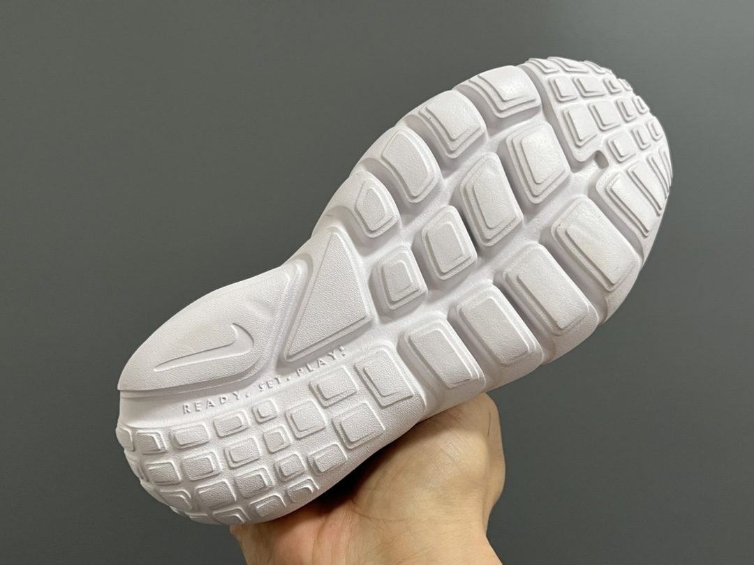 图片[5]-专柜版NK FLEX二代一脚蹬儿童运动鞋 尺码：25-37码 专柜版品质超赞👍🏻 优质针织面料拼接，透气舒适☁️ 一脚蹬款式设计，穿脱便捷✌🏻 耐磨防滑大底，脚感不言而喻✔️-选品中心