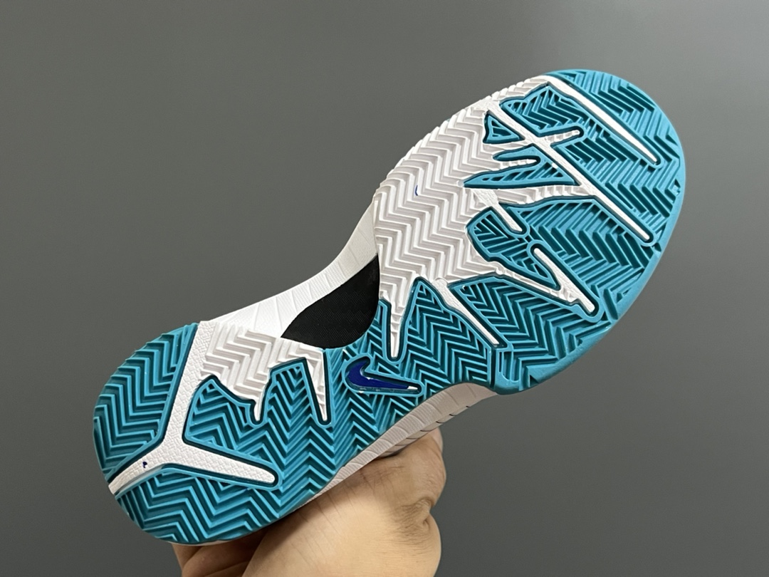 图片[5]-NK 科比4 大童儿童篮球鞋 尺码：30-41码 科比4代新款🆕 大童码数满足青少年需求✌🏻 橡胶耐磨防滑大底，脚感超赞👍🏻 优质皮料拼接，质感满分💯-选品中心