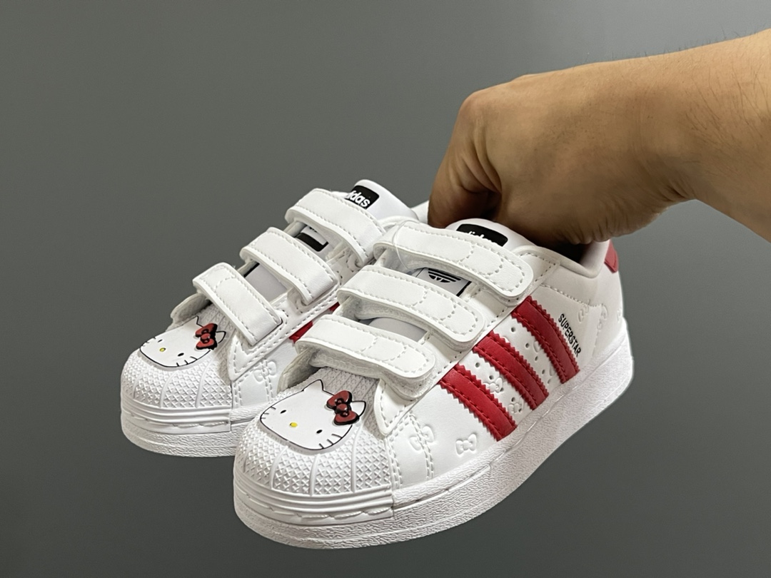 图片[2]-原单版金B贝壳头儿童魔术贴板鞋 尺码：22-37码 原单版的细节版型设计都超赞👍🏻 金标系列绝对是最百搭的单品❤️ 作为入门级板鞋，人手必备✌🏻-选品中心