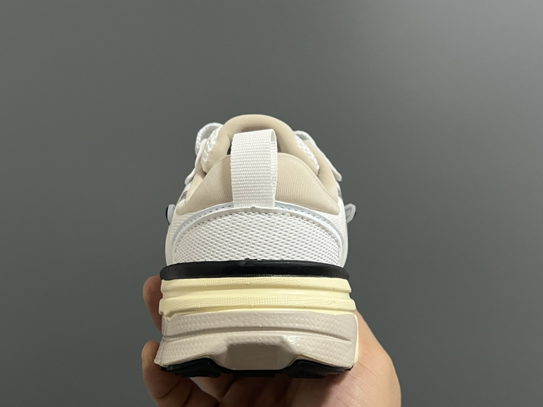 图片[7]-新工厂 NK V2K鞋带扣儿童老爹鞋26-35码 经典V2K老爹款式🆕 优质皮料拼接，质感满满‼️ 橡胶耐磨防滑大底，脚感超赞👍🏻 鞋带扣设计，穿脱超方便✌🏻-选品中心