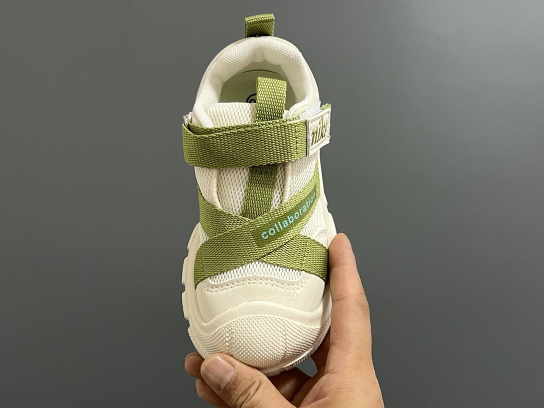 图片[8]-价格调整 NK新款交叉魔术贴儿童运动鞋 尺码：27-37码 包头款式设计，保护稚嫩脚丫🦶 交叉魔术贴设计，穿脱方便✌🏻 耐磨防滑大底，脚感超赞👍🏻-选品中心