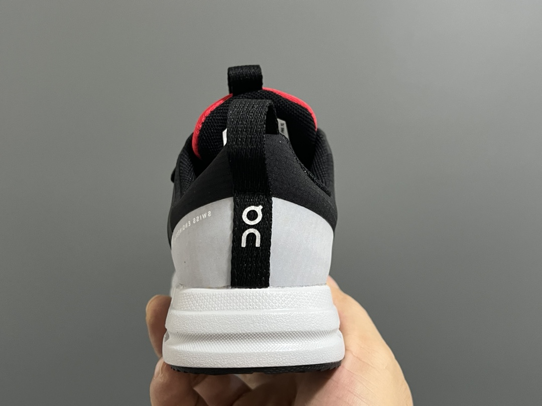 图片[7]-高品质 昂跑秋冬魔术贴松紧带儿童舒适缓震运动鞋 尺码：26-37.5码 来自瑞士🇨🇭的小众品牌🆕 超轻跑鞋款式，透气舒适☁️ 独特的Cloudtec鞋底科技，满足日常生活👍🏻 魔术贴➕松紧带设计，穿脱方便✔️-选品中心