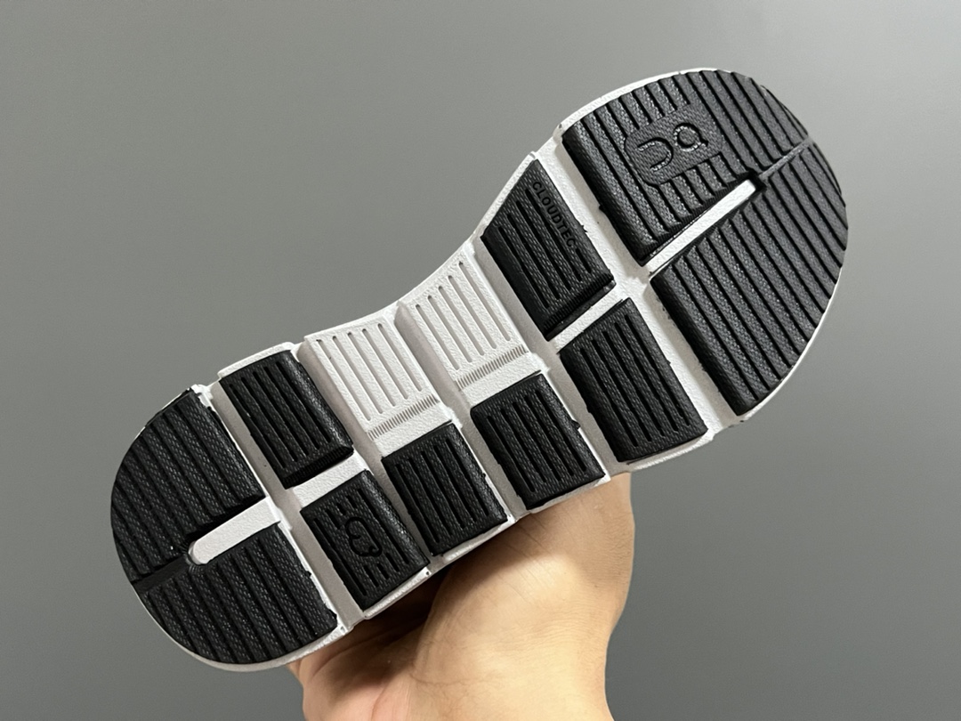 图片[5]-高品质 昂跑秋冬魔术贴松紧带儿童舒适缓震运动鞋 尺码：26-37.5码 来自瑞士🇨🇭的小众品牌🆕 超轻跑鞋款式，透气舒适☁️ 独特的Cloudtec鞋底科技，满足日常生活👍🏻 魔术贴➕松紧带设计，穿脱方便✔️-选品中心