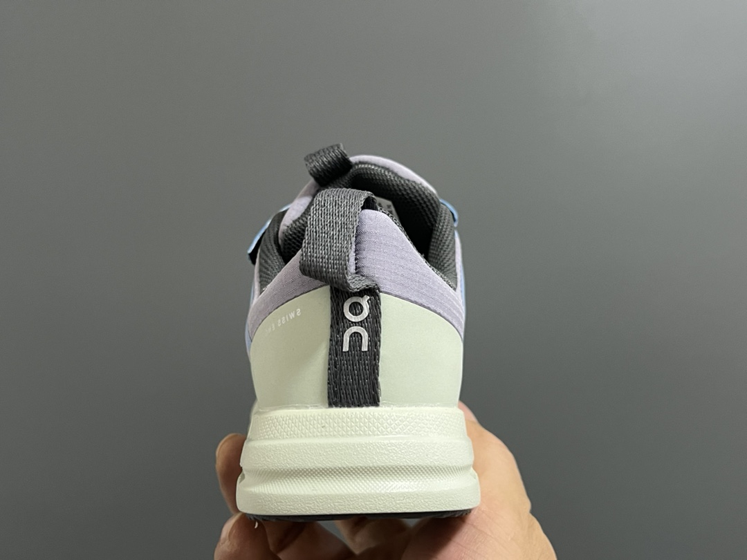 图片[7]-高品质 昂跑秋冬魔术贴松紧带儿童舒适缓震运动鞋 尺码：26-37.5码 来自瑞士🇨🇭的小众品牌🆕 超轻跑鞋款式，透气舒适☁️ 独特的Cloudtec鞋底科技，满足日常生活👍🏻 魔术贴➕松紧带设计，穿脱方便✔️-选品中心