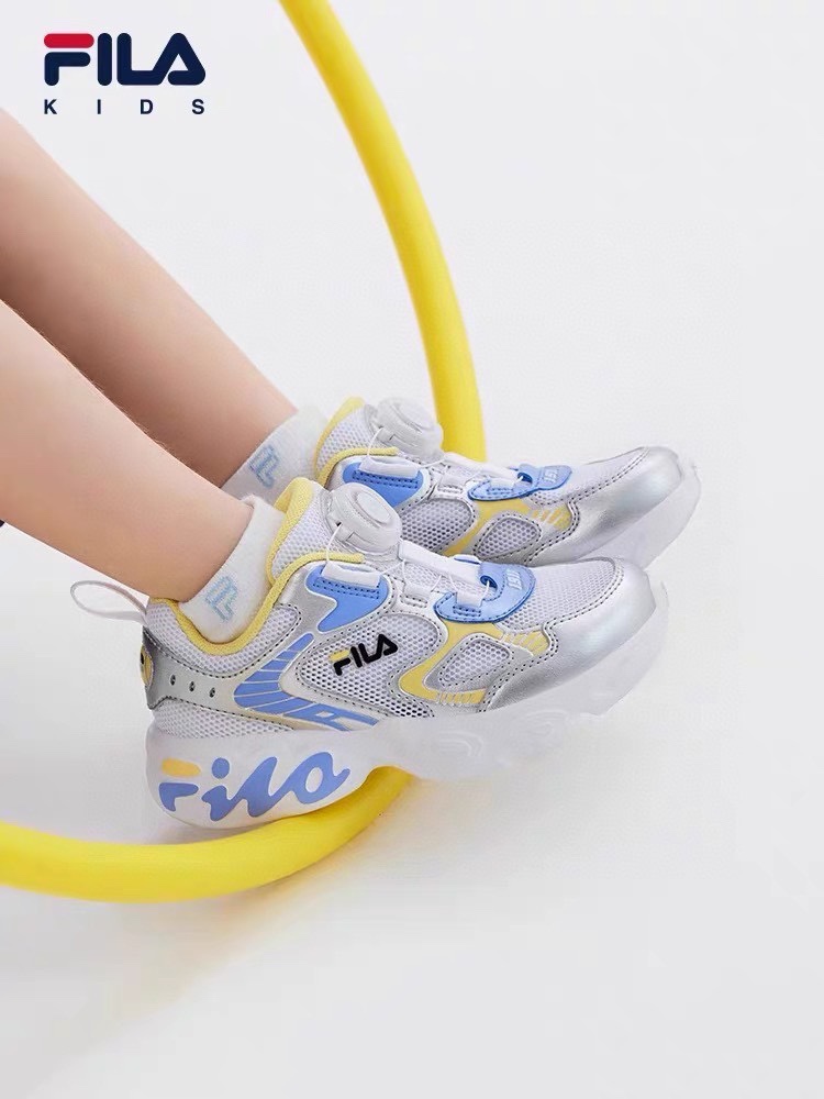 图片[9]-开学推荐 菲LE 24新款BOA锁扣网面儿童老爹鞋 尺码：26-37码 专柜同步上架新款🆕 网面拼接设计，透气又舒适☁️ 精致BOA锁扣，质感超赞👍🏻 超轻EVA大底，脚感不言而喻✔️-选品中心