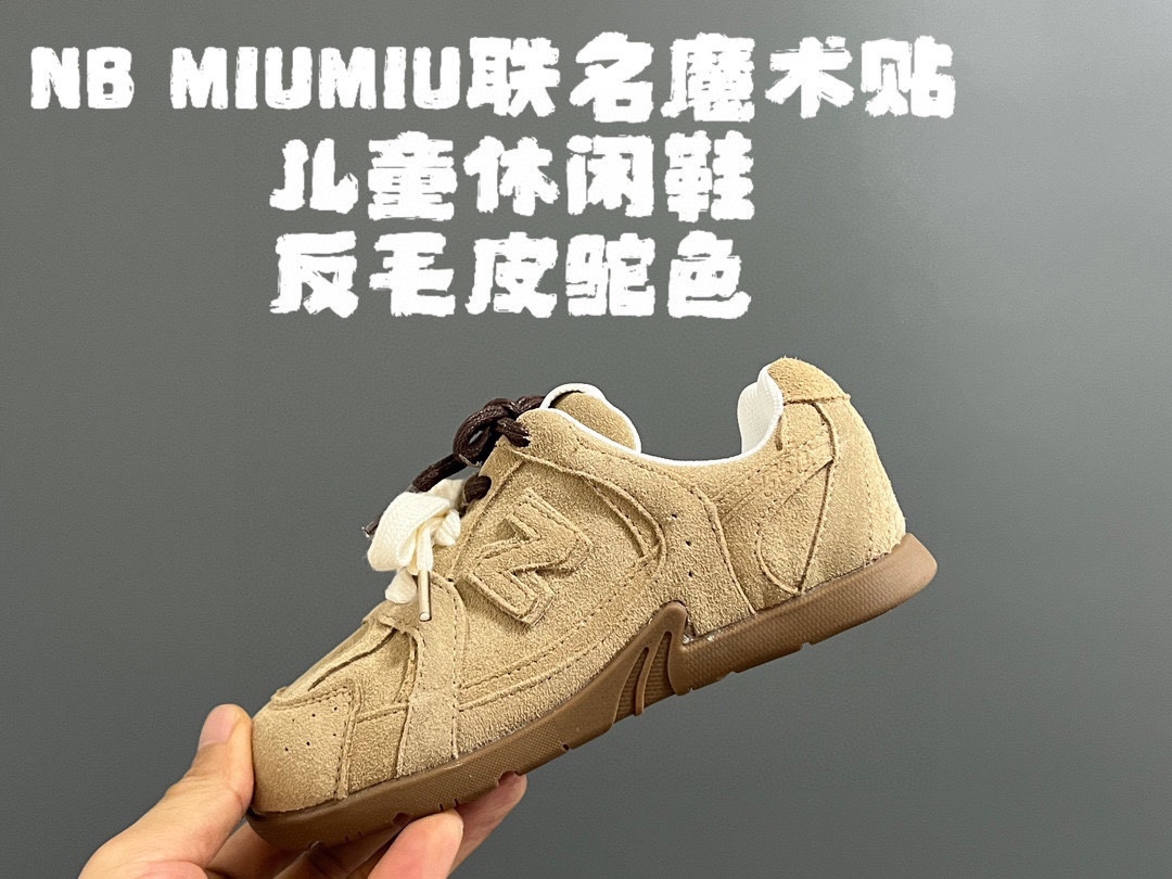 图片[5]-牛B MIUMIU联名魔术贴儿童休闲鞋 尺码：24-37码 超赞的联名系列🆕 魔术贴设计，穿脱超方便✌🏻 耐磨防滑大底，脚感超赞👍🏻 时髦感十足✨-选品中心
