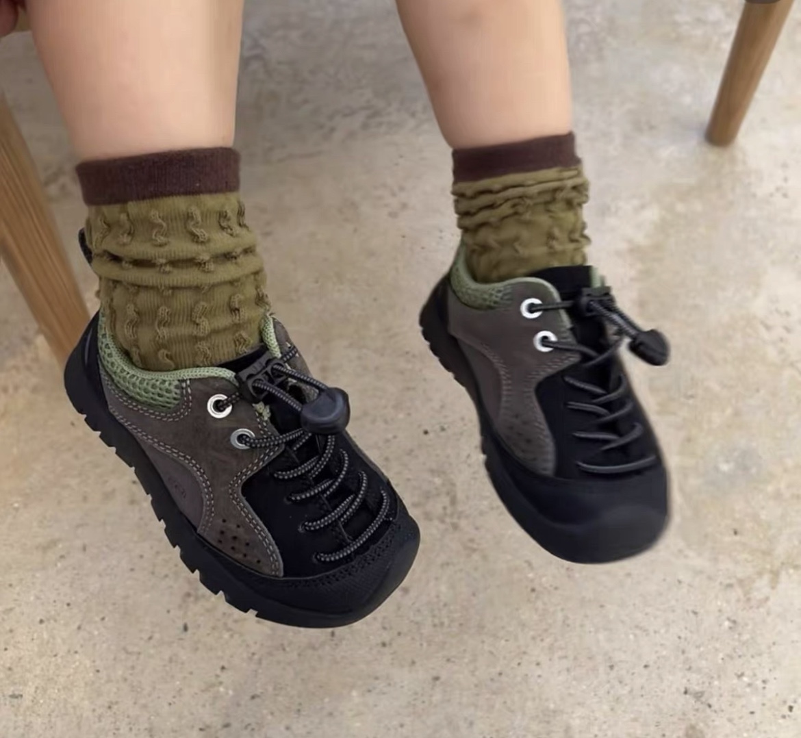 图片[8]-KEEN 潮牌二代儿童亲子款户外登山鞋 尺码：24-34码 经典二代户外登山鞋🔥 优质皮料拼接，包头款式设计✔️ 橡胶耐磨防滑大底，脚感超赞👍🏻\”},\”album\”：{\”isOpenImageSearch\”：true,\”icon\”：\”https：//xcimg.szwego.com/20230605/a1685960761531_2661.jpg-选品中心