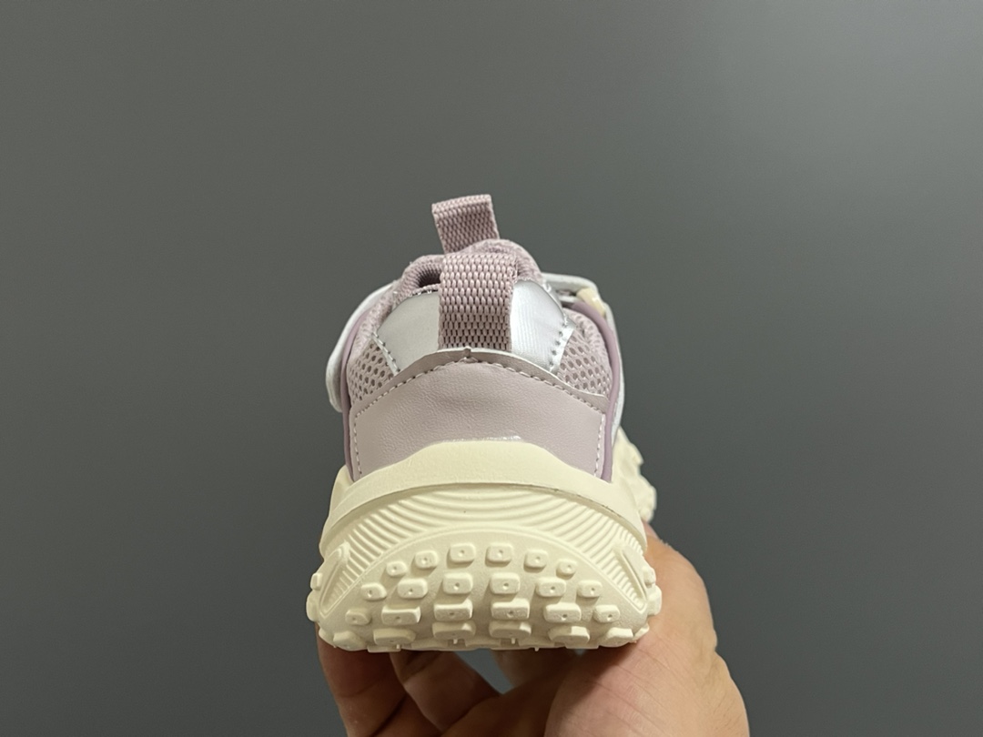 图片[6]-NK 新款双魔术贴儿童轮胎鞋 尺码：26-37码 超爱的轮胎🛞系列 双魔术贴设计，穿脱方便✔️ 耐磨防滑大底，脚感超赞👍🏻-选品中心